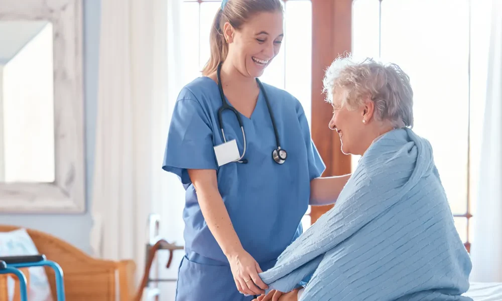 الرعاية الصحية المنزلية فى السعودية | مجمع العناية المتميزة الطبي